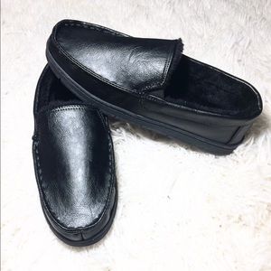 Like NEW! Men’s Black Moccasin Shoes Size 8.5